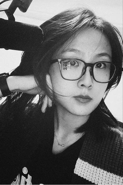 周泳汐