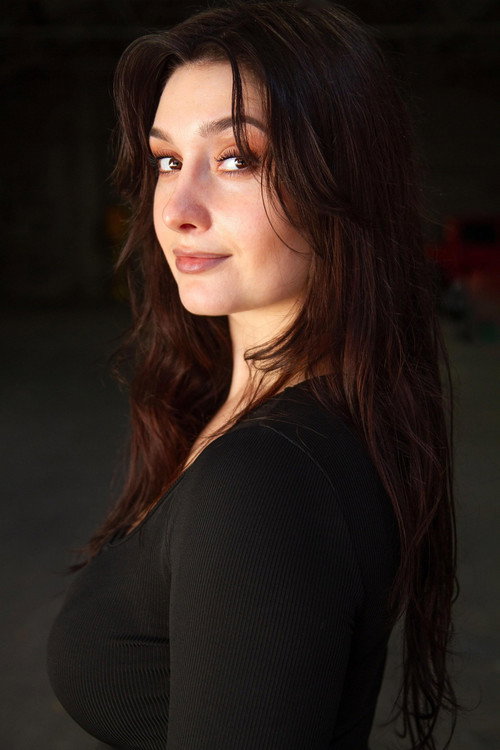 Anja Avsharian